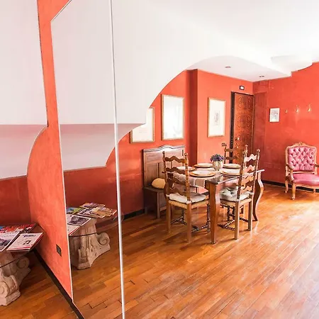 בית הארחה Relais Garibaldi 3*
